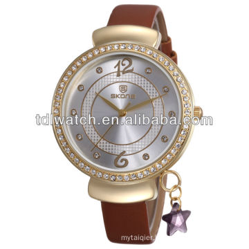 2015 leather strap band with diamonds women watches Pendant